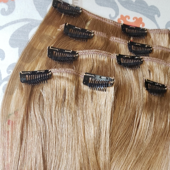 🆕️ Brand New 5 pc Clip in Hair Extensions 12 inch 🌱 - Picture 2 of 6